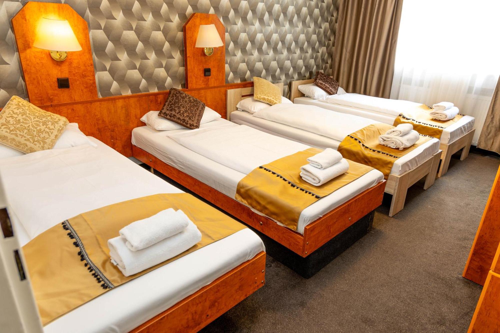 Hotel Rossija Frankfurt am Main Kültér fotó