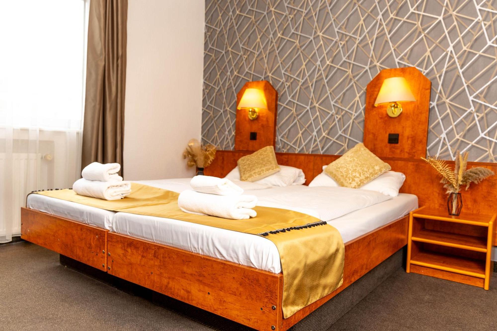 Hotel Rossija Frankfurt am Main Kültér fotó